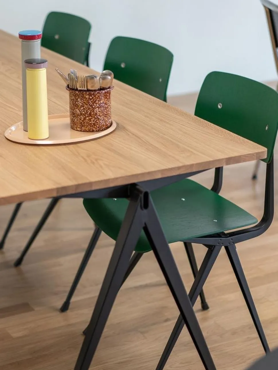 Pyramid Table 01