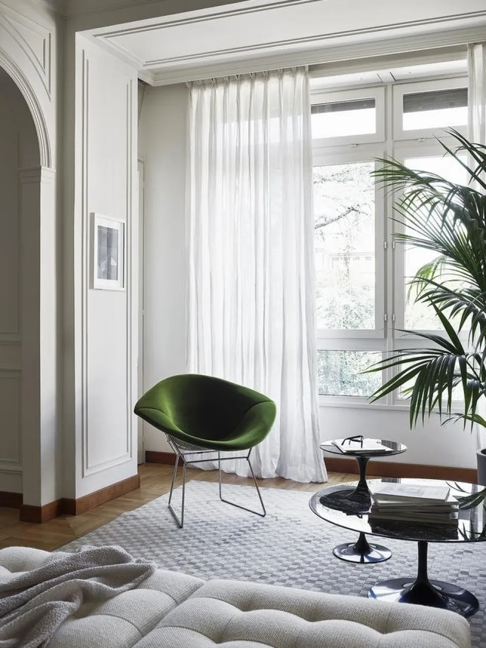 Saarinen Couchtisch rund