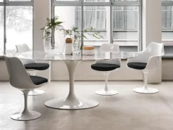 Saarinen Tulip Stuhl