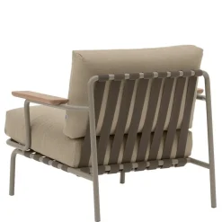 Settle Outdoor Lounge Chair