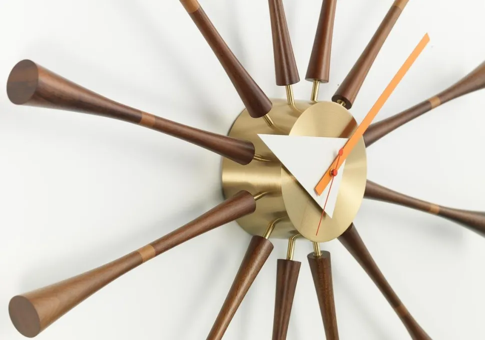 Spindle Clock