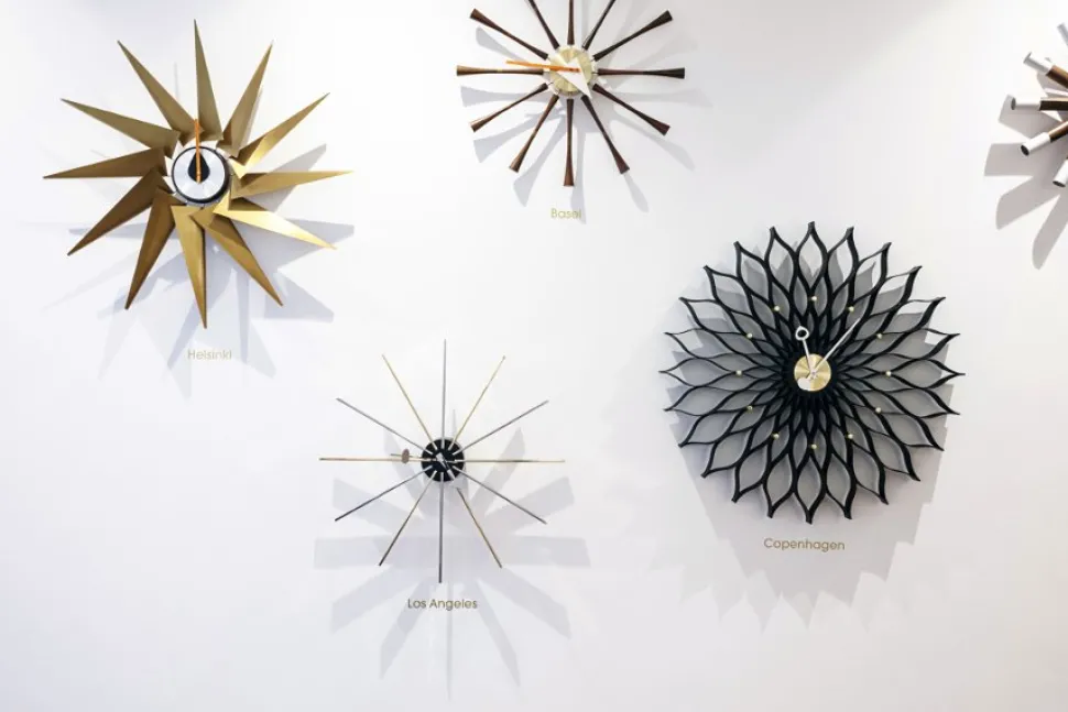 Spindle Clock