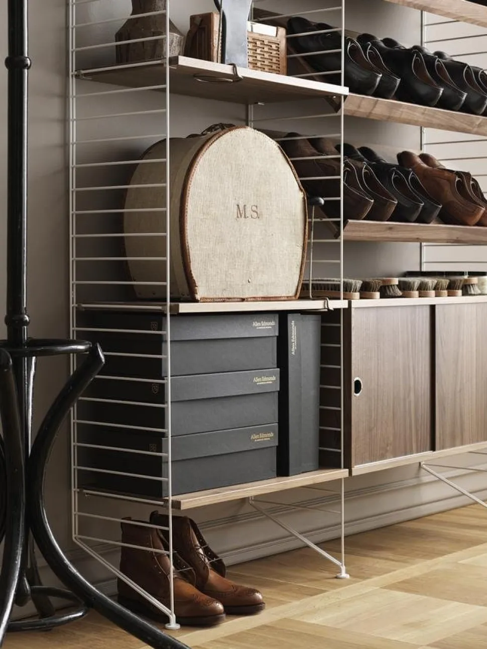 String System Bodenleiter