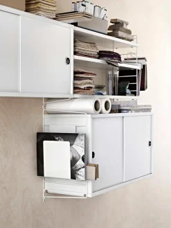 String System Hängeschrank mit Schiebetüren