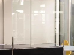 USM Haller Counter L mit Security Screen