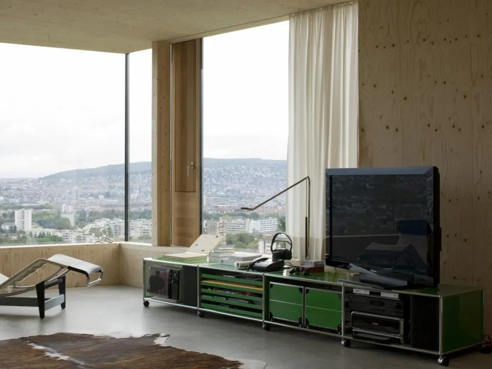 USM Haller TV-Lowboard XL auf Rollen