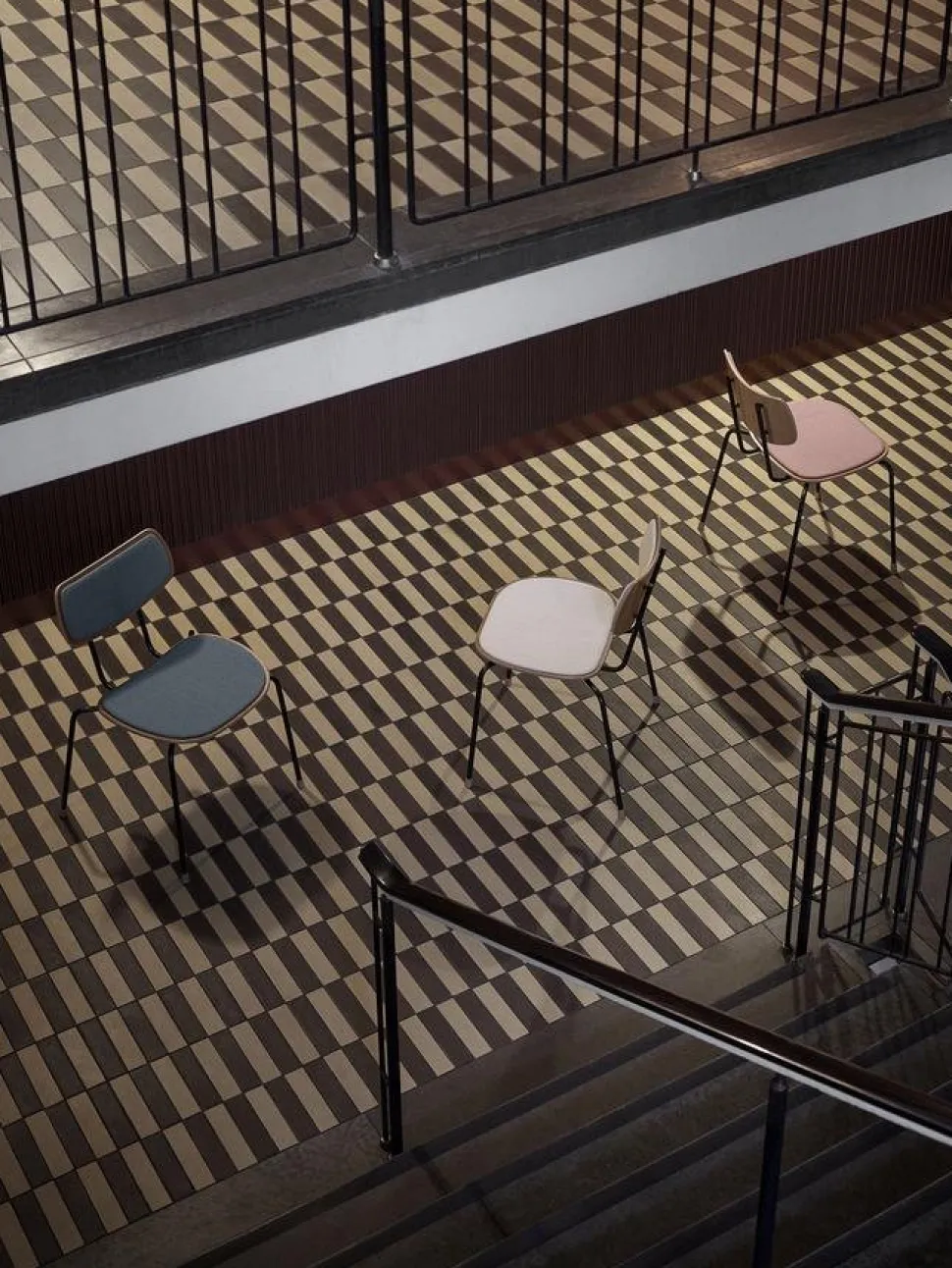 VLA26 Vega Chair